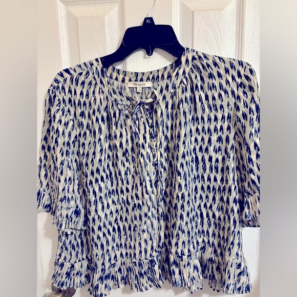 NWOT Madewell Lace Up Blouse. Size Large - Picture 3 of 5